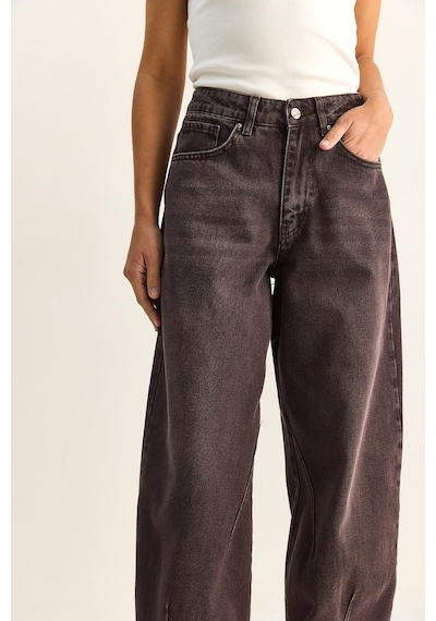 Shade Kadın Vintage Yıkamalı Baggy Kesim Rahat Kalıp Denim Pantolon 703 60286060 - Patlıcan Shade Kadın Vintage Yıkamalı Baggy Kesim Rahat Kalıp Denim Pantolon 703 60286060 - Patlıcan