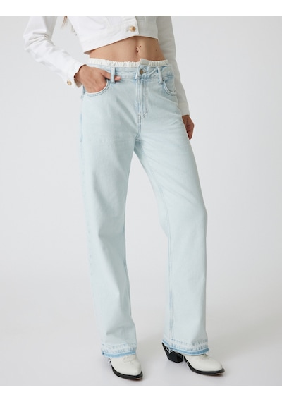 Koton Düz Uzun Paça Kot Pantolon Çift Bel Detaylı Normal Bel - Straight Jean Bleach 5wal40109md Açık Mavi Koton Düz Uzun Paça Kot Pantolon Çift Bel Detaylı Normal Bel - Straight Jean Bleach 5wal40109md Açık Mavi