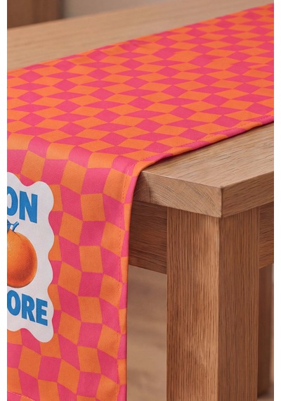 Con Amore Baskılı Runner 40x140 Cm Çok Renkli