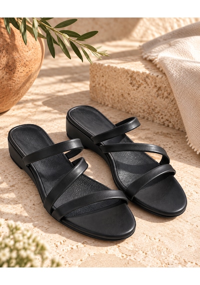 Yeo Leather Hakiki Deri Kadın 3 Bant Sandalet 3cm Alçak Dolgu Topuk - Zamansız Tasarım Siyah