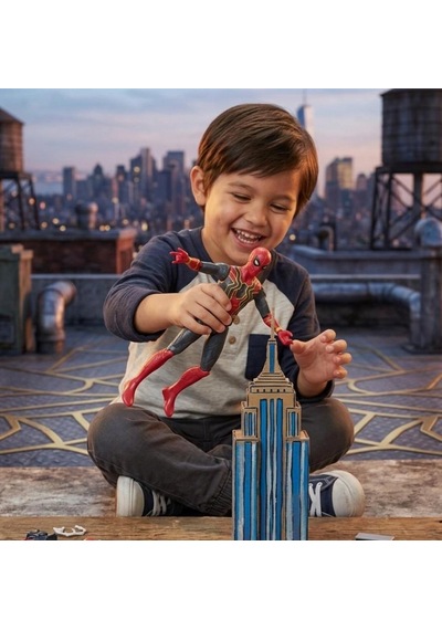 Işıklı Sesli Pilli Kafası Ve Eklemleri Hareket Eden 30cm Detaylı Oyuncak Örümcek Adam Figürü Spider - Man