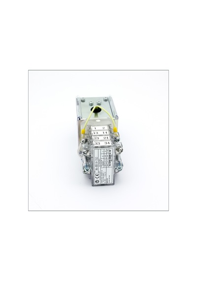 Fuji 110v Dc Ayırıcı Anahtarı Yuvarlak Flanş Bhl-3b3-118-110l3-w-z-b L54-z11e
