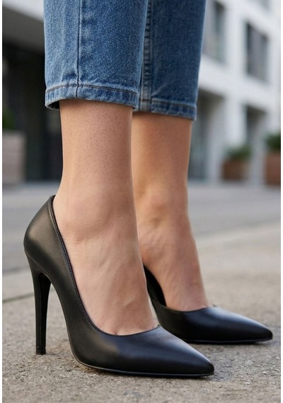 Sekans Pley Siyah Cilt Stiletto Ayakkabı
