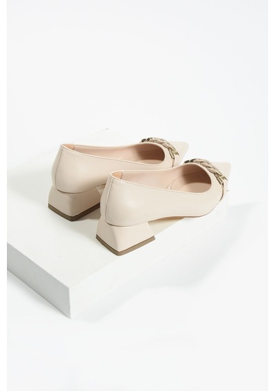 Duxal Shoes Siyah Zincir Detay Kadın Topuklu Ayakkabı Bej
