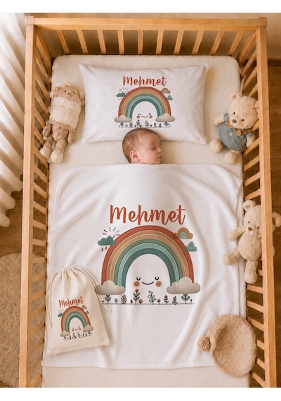 Pia Baby Erkek Bebek %100 Pamuk Hediye Seti 6 Lı İsimli Keseli Tulum Şapka Eldiven Battaniye Ve Yastık Kılıfı 1083tybk0x Krem