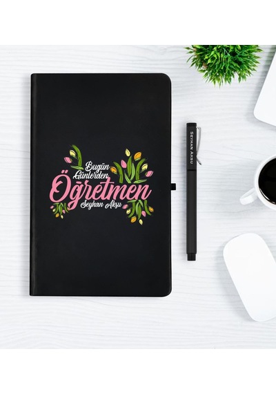 Kişiye Özel Bugün Günlerden Öğretmen Siyah Defter Kalem Se N11.3320