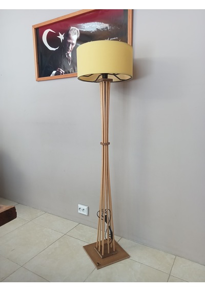 Lambader-ahşap Köşe Lambası Doğal-sarı Başlıklı