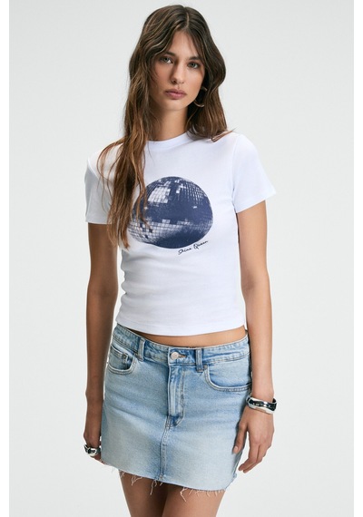 Grımelange ATHEA Kadın Bisiklet Yaka Kısa Kollu Önü Baskılı Slim Beyaz / Desenli T-Shirt