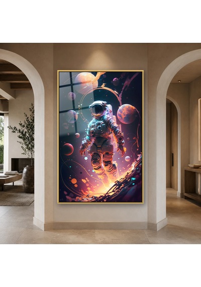 Gezegenler Arasında Işıklı Astronot Gold Çerçeveli Cam Tablo