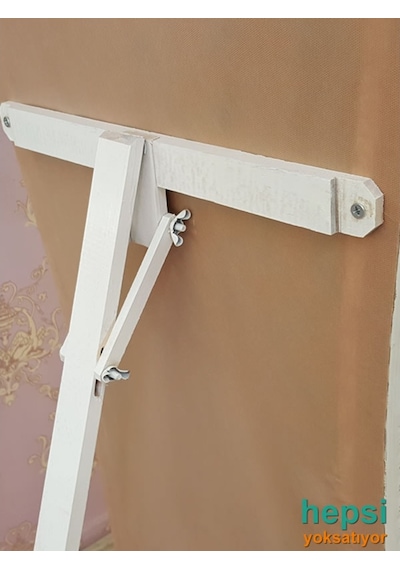 Bihter Model Eskitme Beyaz Renk Varaklı Ayaklı Boy Aynası