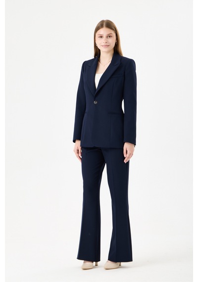 Velnara Moda Klasik Tek Düğme Ceket & İspanyol Paça Pantolon - Kadın Takım Elbise Lacivert- Velnara Tasarımı Lacivert - 918597742 Lacivert Velnara Moda Klasik Tek Düğme Ceket & İspanyol Paça Pantolon - Kadın Takım Elbise Lacivert- Velnara Tasarımı Lacivert - 918597742 Lacivert
