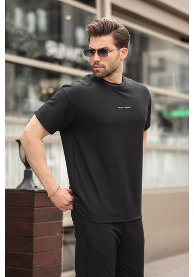 Madmext Siyah Nakış Detaylı Basic Erkek T-shirt E7106 Siyah