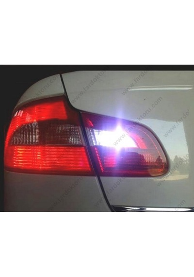 Fardoktoru Skoda Superb Iı Beyaz Led Geri Vites Ampulü T15 W16W
