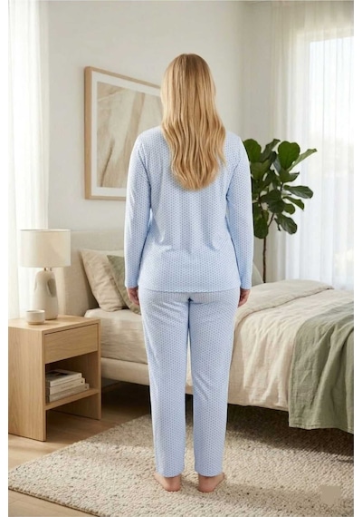 Eyfuze Kadın Büyük Beden Desenli Yakası Düğmeli Uzun Kollu Bambu Pijama Takımı Buz Mavisi Eyfuze Kadın Büyük Beden Desenli Yakası Düğmeli Uzun Kollu Bambu Pijama Takımı Buz Mavisi