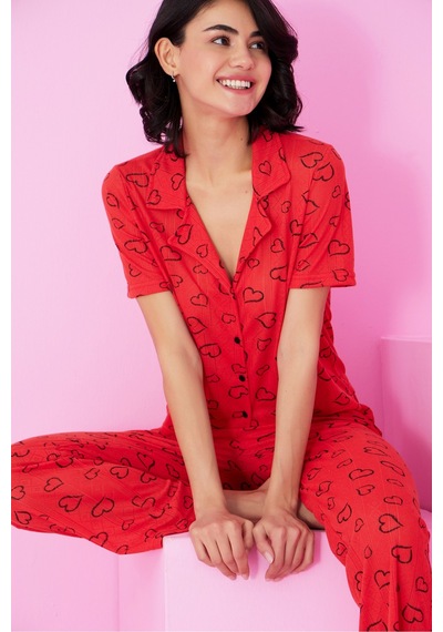 Siyah İnci Pointel Ajurlu/delikli Gömlek Yaka Örme Düğmeli Pijama Takım Kırmızı Siyah Kalp Siyah İnci Pointel Ajurlu/delikli Gömlek Yaka Örme Düğmeli Pijama Takım Kırmızı Siyah Kalp
