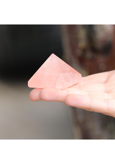 Pembe Kuvars Taşı Piramit Aşk Taşı