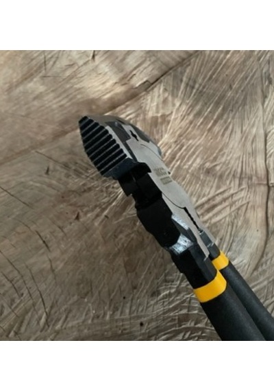 İngco Çok Amaçlı Pense Çekiç Çit Pensesi Sivri Çekiç Tel Kesme Pensesi 27cm Diğer