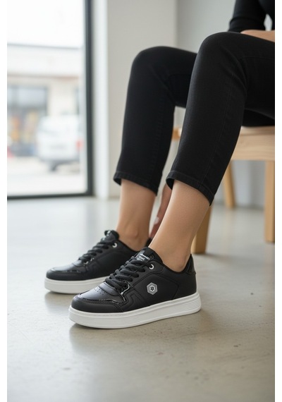 Enoch Yan Panel Logolu Lmbrck Model Düz Tabanlı Bağcıklı Kadın Sneaker Siyah Beyaz