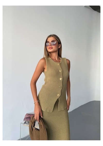 Kechi Woman Gold Aksesuarlı Etekli Triko Takım Haki