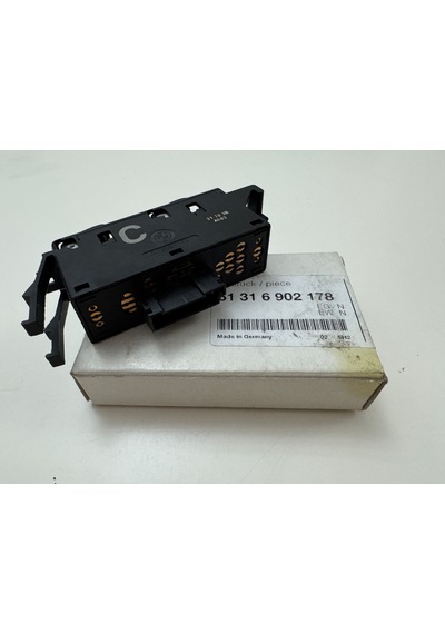 Bmw E46 Coupe Cabrıo Cam Açma Düğmesi Ön Yolcu 61316902178 -. 1 Adet