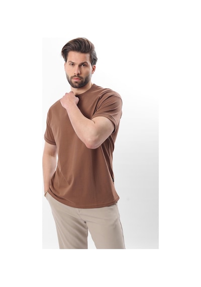 Madmext Kahverengi Bisiklet Yaka Çoban Dikişli Overfit Erkek T-shirt E7103 Kahverengi Madmext Kahverengi Bisiklet Yaka Çoban Dikişli Overfit Erkek T-shirt E7103 Kahverengi