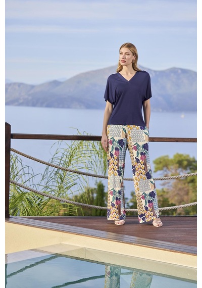 Monamise Kadın Çiçek Ve Yaprak Desenli Kısa Kollu V Yaka Pijama Takımı 25087 Lacivert