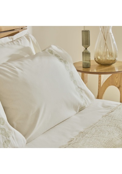 Karaca Home Ginkgo Leaf Müslin Nakışlı Çift Kişilik Pike Takımı Adaçayı Adaçayı