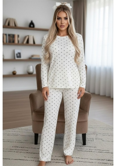 Siyah İnci Yumuşak Tuşe Kışlık Fitilli Pamuklu Örme Pijama Takım 7956 Ekru Kalp Siyah İnci Yumuşak Tuşe Kışlık Fitilli Pamuklu Örme Pijama Takım 7956 Ekru Kalp