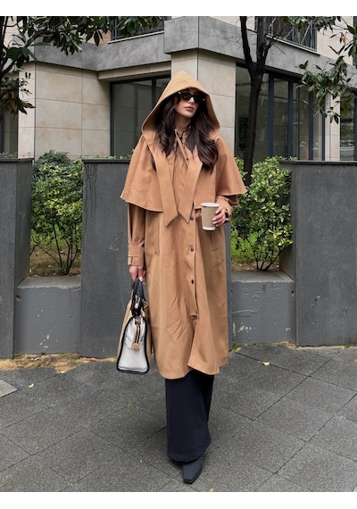 Laluvia Camel Çıkarılabilir Kapüşon Detaylı Pelerinli Trençkot - 85179 Camel