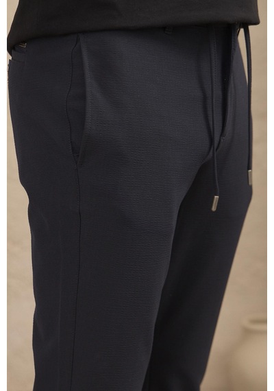 Braccas Erkek Slim Fit Beli Bağlamalı Dokulu Lacivert Pantolon Lacivert