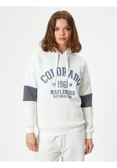 Koton Oversize Kolej Baskılı Sweatshirt Kapüşonlu Renk Bloklu Ekru 5wal10016ık Ekru