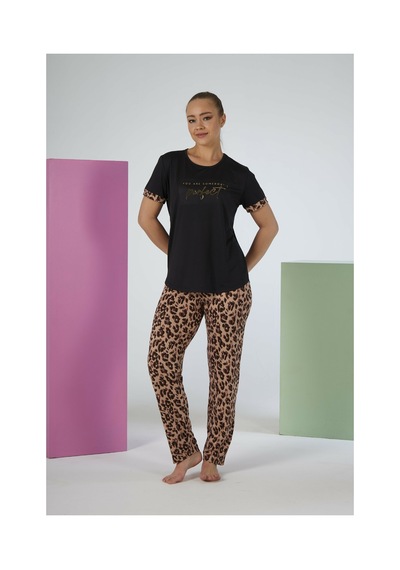 Estiva Kadın Kaplan Alt Desenli Kısa Kollu Soft Pijama Takımı Çok renkli Estiva Kadın Kaplan Alt Desenli Kısa Kollu Soft Pijama Takımı Çok renkli