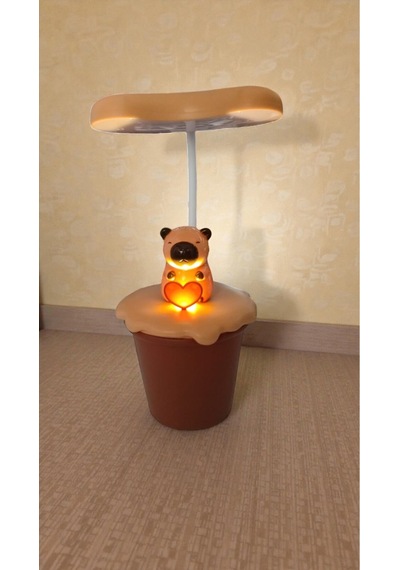 Capybara Kapibara Masa Üzeri Gece Lambası Hediyelik Ürün Boyut:22cm Çok Renkli