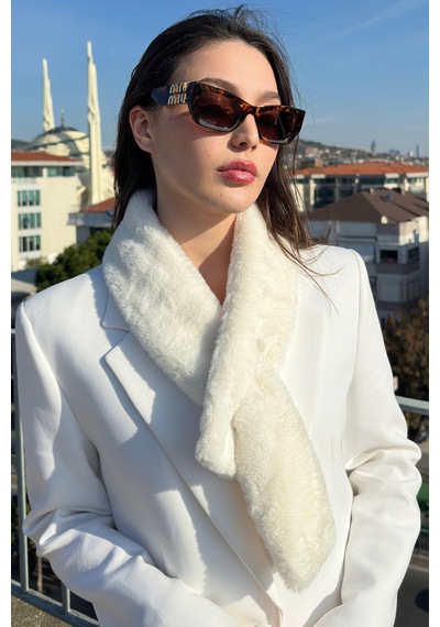 Mollycrush Kadın Beyaz Peluş Atkı Yumuşak Dokulu Premium Kışlık Beyaz