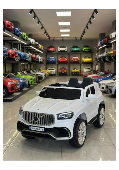 Voyage Akülü Araba Uzaktan Kumandalı 4x2 12 Volt Beyaz