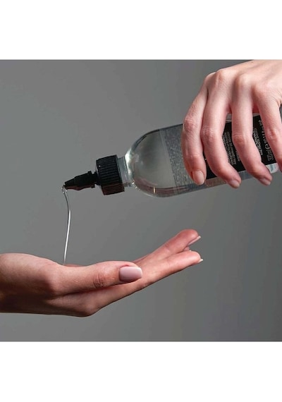 Oi Liquid Luster Hızlı Parlaklık Veren Durulanan Saç Serumu 300ml 76078 8004608278450