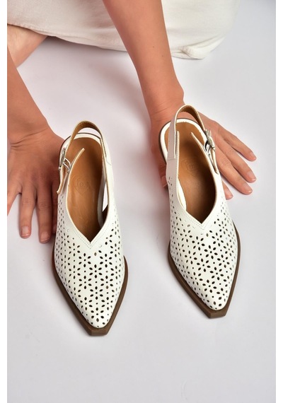 Fox Shoes Y654154703 Beyaz Hakiki Deri Kalın Topuklu Western Ayakkabı