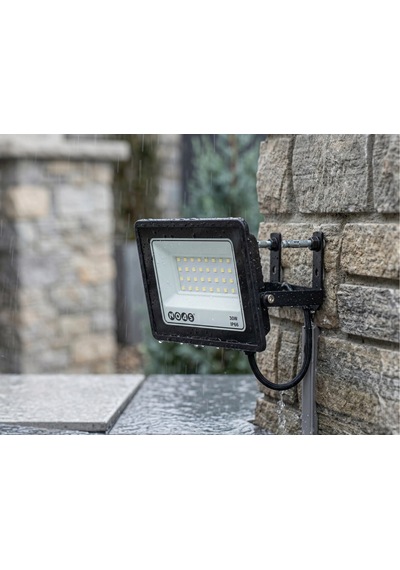 1 Adet Noas Yl70 1030 Ultra Slim 30w Led Projektör 6500k Beyaz Işık