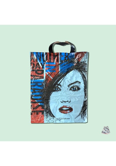 No 3 32X40 Another Day Desenli Yumuşak Kulplu Poşet 50 Adet