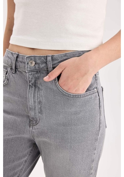 DeFacto Lina Comfort Mom Yüksek Bel Bilek Boy Jean Yıkamalı Pantolon E3438AXNSNM36
