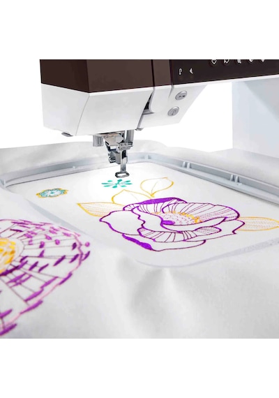 Pfaff Creative Ambition  640