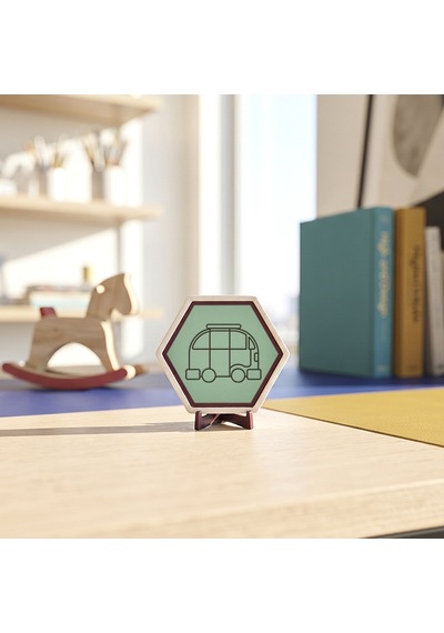 Gezgin Ruhlu Karavan Temalı Dekoratif Masaüstü Süsü Çalışma Masalarınıza Modern Ve Estetik Bir Dokunuş Sunan Tasarım 10x10 Cm, Açık Yeşil