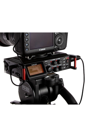 Tascam Dr-70d Dslr Makina İçin Dört Kanallı Ses Kayıt Cihazı