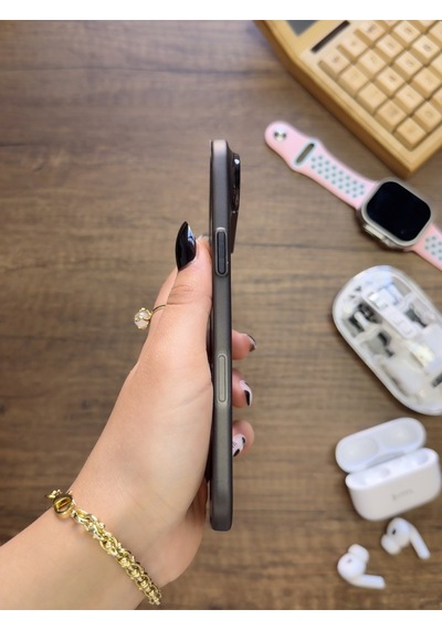 Apple iPhone 17 Air Uyumlu Süper İnce Mat Ultra Thin Silikon Kılıf Buzlu Siyah
