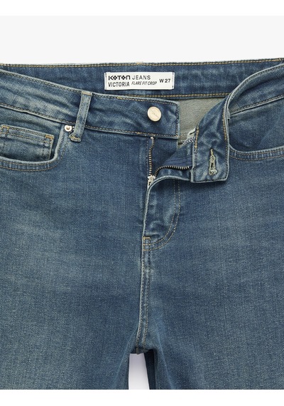 Koton Normal Bel Dar Kesim Düğmeli Pamuklu İspanyol Paça Denim Pantolon - Flare Jeans Green Cast 6sal40190md Yeşil