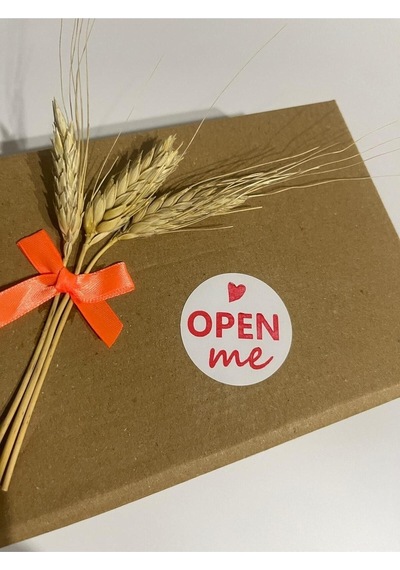 Open Me Kalpli Kırmızı Yazı Yuvarlak Yapışkanlı Etiket 4x4 Cm 120 Adet