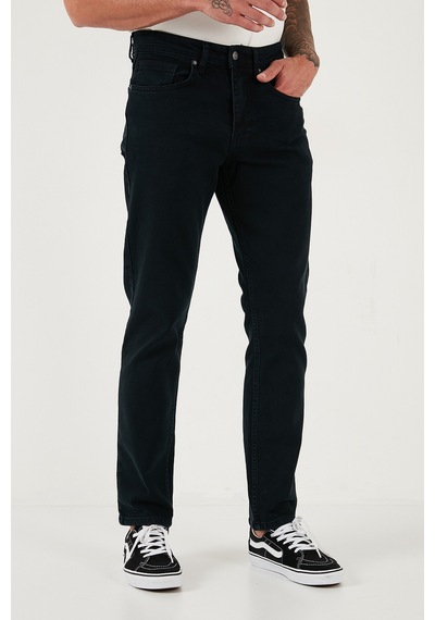 Buratti Pamuklu Comfort Fit Normal Bel Düz Paça Jeans Erkek Kot Pantolon 412C05Texas Koyu Lacivert Buratti Pamuklu Comfort Fit Normal Bel Düz Paça Jeans Erkek Kot Pantolon 412C05Texas Koyu Lacivert