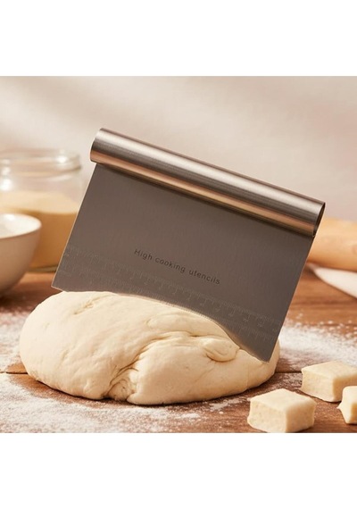 Hamur Kazıyıcı & Kesici 15 Cm 1. Kalite Ölçü Cetvelli Profesyonel Hamur Spatulası Belirtilmemiş Gü Diğer
