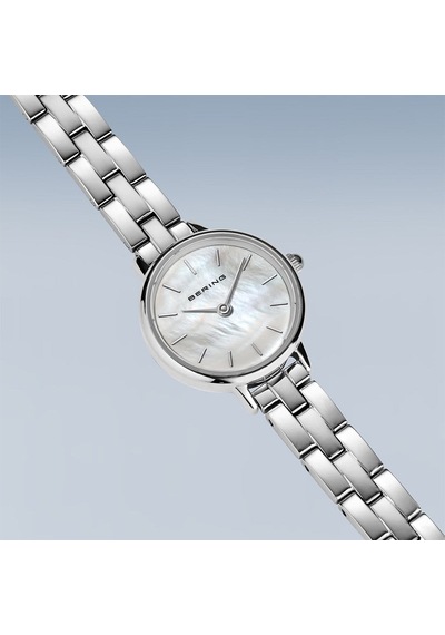Bering 11022-704 Erkek Kol Saati Gümüş