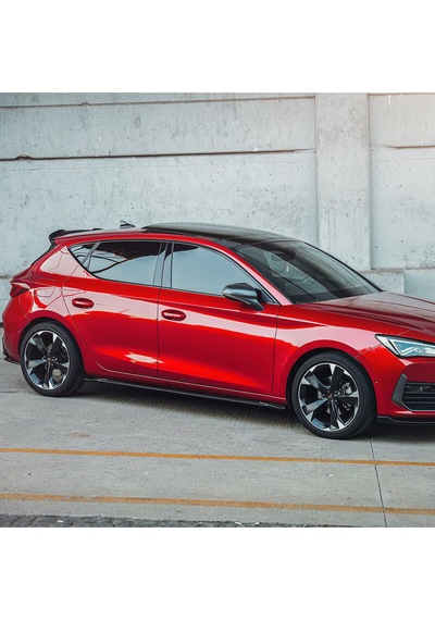 Cupra Leon Seat Leon Mk4 2020-2026 Marşpiyel Ek Seti 2 Parça Piano Black